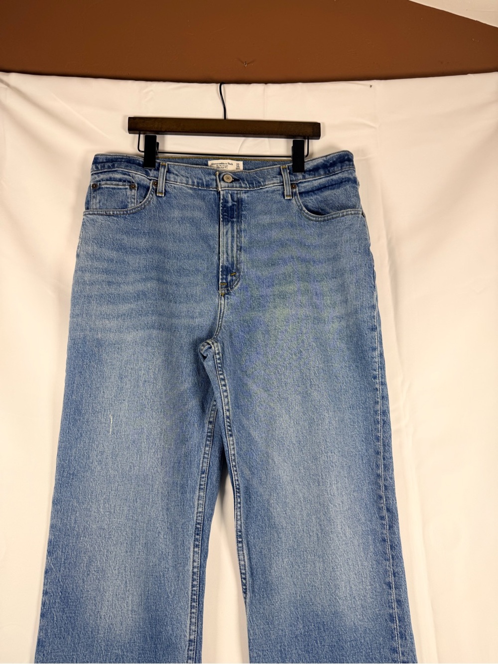 ABERCROMBIE & FITCH Women’s Size 33/16 Denim Jeans 90s Straight Ultra High Rise - Picture 4 of 14